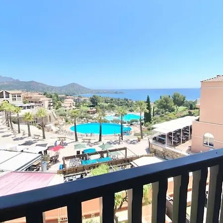 Climatise 4 Prsn / Vue Piscine & Vue Cap Esterel Apartment